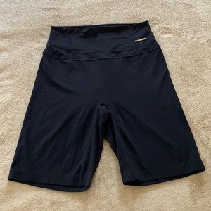 Gymshark - Whitney Simmons Biker Shorts